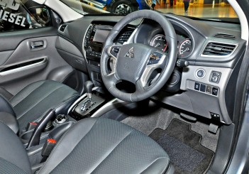 Mitsubishi Triton Adventure X with MIVEC turbodiesel - 22