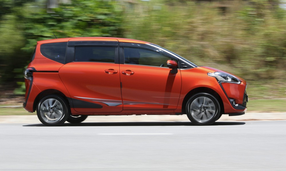 Toyota Sienta photoshoot for Motoring. IZZRAFIQ ALIAS / The Star. September 30, 2016.