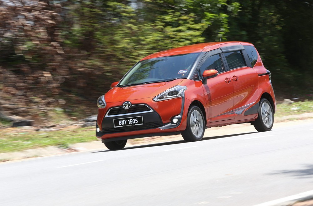 Toyota Sienta photoshoot for Motoring. IZZRAFIQ ALIAS / The Star. September 30, 2016.