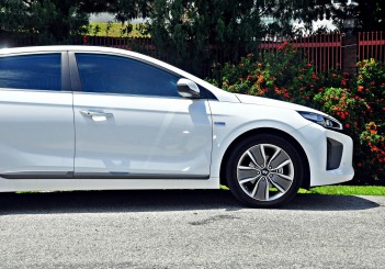 Hyundai Ioniq HEV Plus - 09