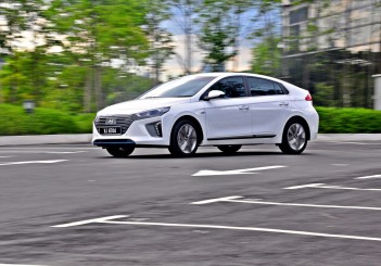 Hyundai Ioniq HEV Plus - 106