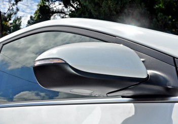Hyundai Ioniq HEV Plus - 17
