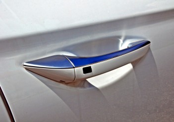 Hyundai Ioniq HEV Plus - 19
