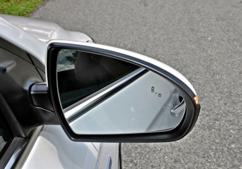 Hyundai Ioniq HEV Plus - 23