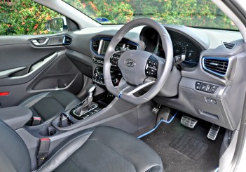 Hyundai Ioniq HEV Plus - 31