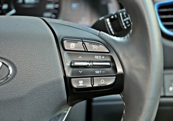 Hyundai Ioniq HEV Plus - 40