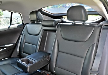 Hyundai Ioniq HEV Plus - 70