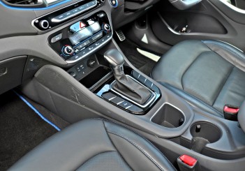 Hyundai Ioniq HEV Plus - 74