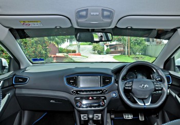 Hyundai Ioniq HEV Plus - 78