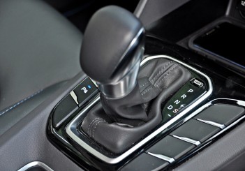 Hyundai Ioniq HEV Plus - 92