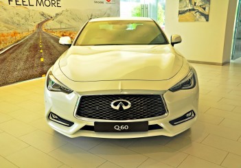 Infiniti Q60 coupe - 02