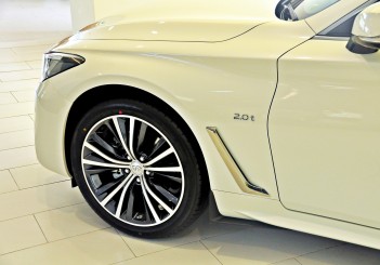 Infiniti Q60 coupe - 26