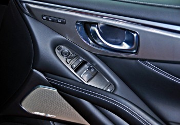 Infiniti Q60 coupe - 42