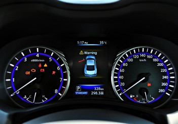 Infiniti Q60 coupe - 55