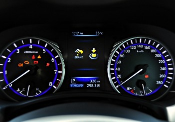 Infiniti Q60 coupe - 56
