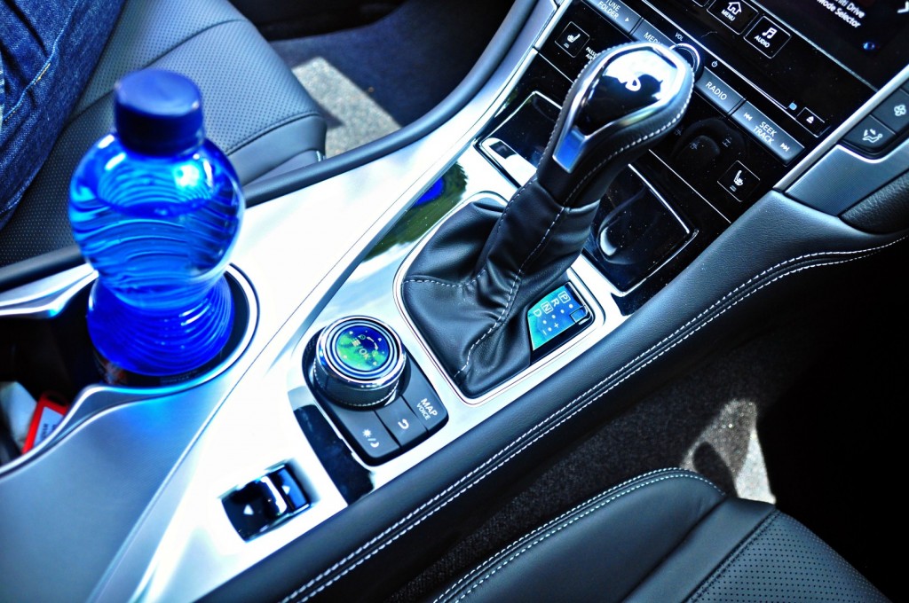 Infiniti Q60 coupe - 57