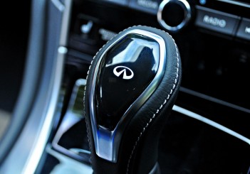 Infiniti Q60 coupe - 60