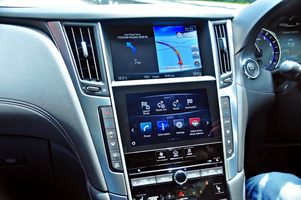 Infiniti Q60 coupe - 64