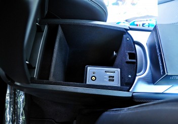 Infiniti Q60 coupe - 69