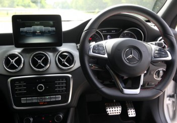 Mercedes-Benz CLA 200 coupe (33)