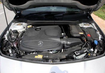 Mercedes-Benz CLA 200 coupe (37)