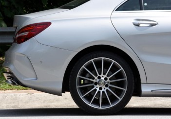 Mercedes-Benz CLA 200 coupe (5)