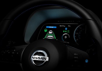 New Nissan LEAF to get ProPILOT Assist system video
