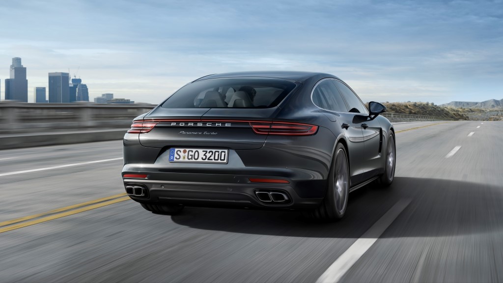 Carsifu 2018 Porsche Panamera Turbo (15)