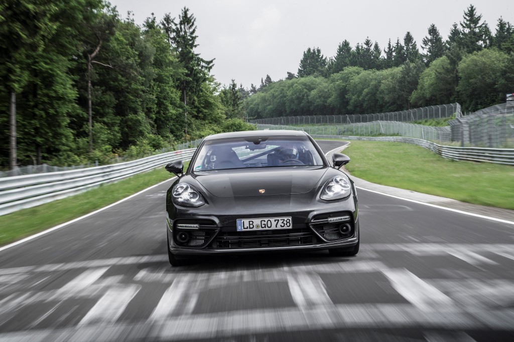 Carsifu 2018 Porsche Panamera Turbo (9)