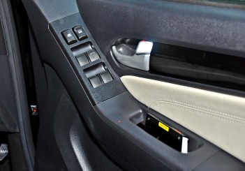 Isuzu mu-X Type-S - 30