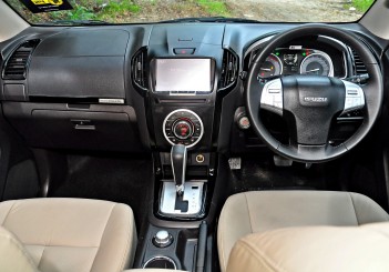 Isuzu mu-X Type-S - 43-3