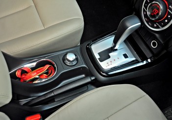 Isuzu mu-X Type-S - 48-1