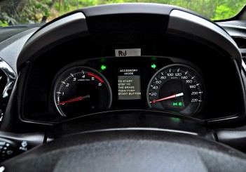 Isuzu mu-X Type-S - 52