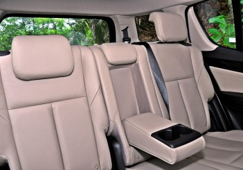 Isuzu mu-X Type-S - 84