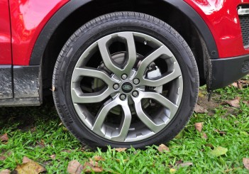 Land Rover Range Rover Evoque - 19