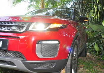 Land Rover Range Rover Evoque - 22