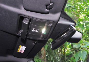 Land Rover Range Rover Evoque - 71