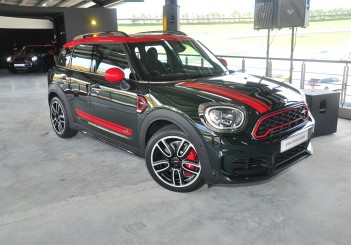 MINI John Cooper Works Countryman - 03