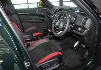 MINI John Cooper Works Countryman - 21