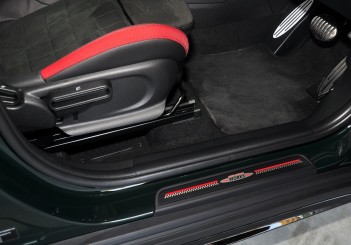 MINI John Cooper Works Countryman - 26