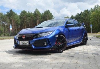 Carsifu 2017 Honda Civic Type R (1)