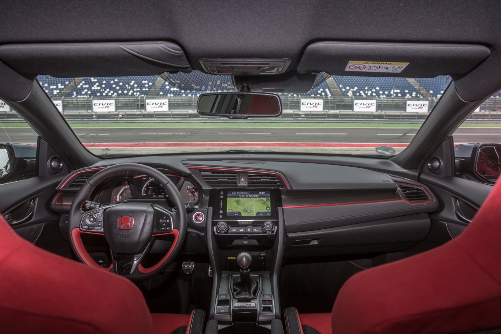 Carsifu 2017 Honda Civic Type R (12)