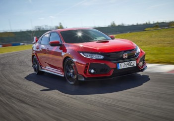 Carsifu 2017 Honda Civic Type R (5)