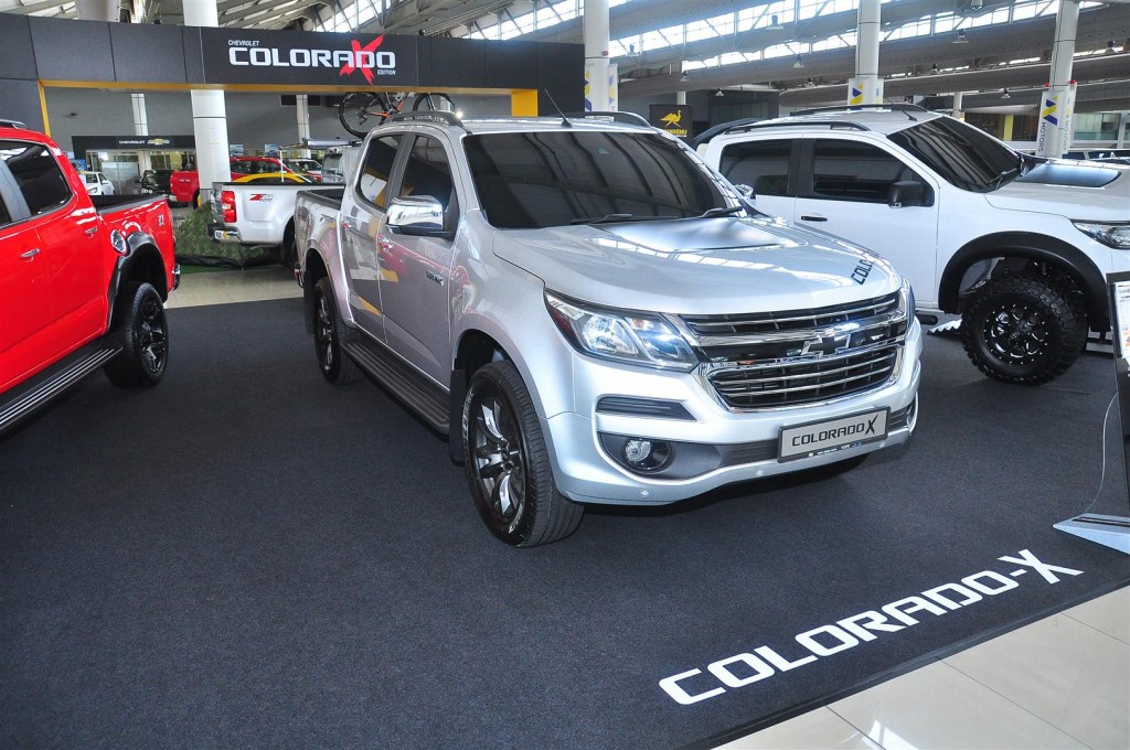 Chevrolet Colorado X - 01