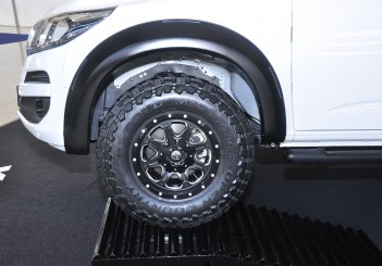 Chevrolet Colorado X-ADV - 09