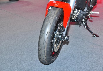 Ducati Monster 797 - 07