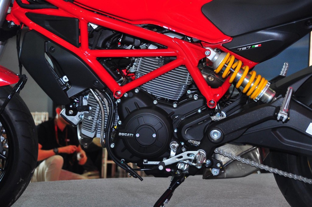 Ducati Monster 797 - 11
