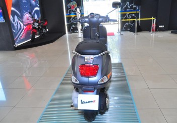 Vespa S125 - 11