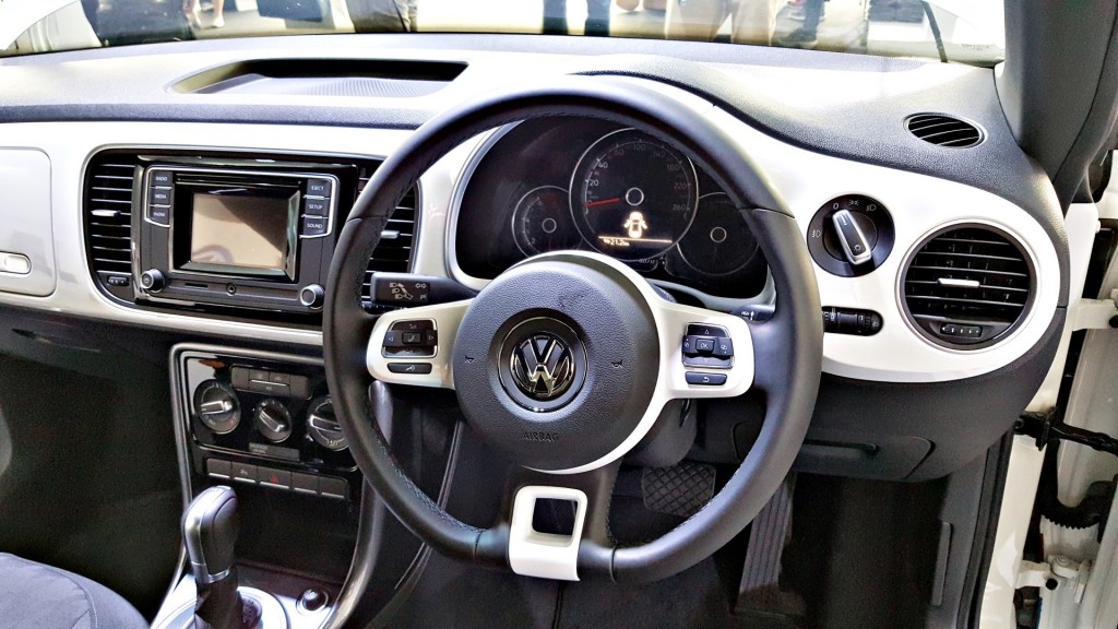 Volkswagen Beetle 60th Merdeka Edition - 05