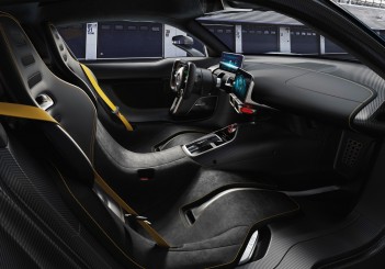 Weltpremiere Showcar Mercedes-AMG Project ONE: Mercedes-AMG bringt Formel 1-Technologie für die Straße